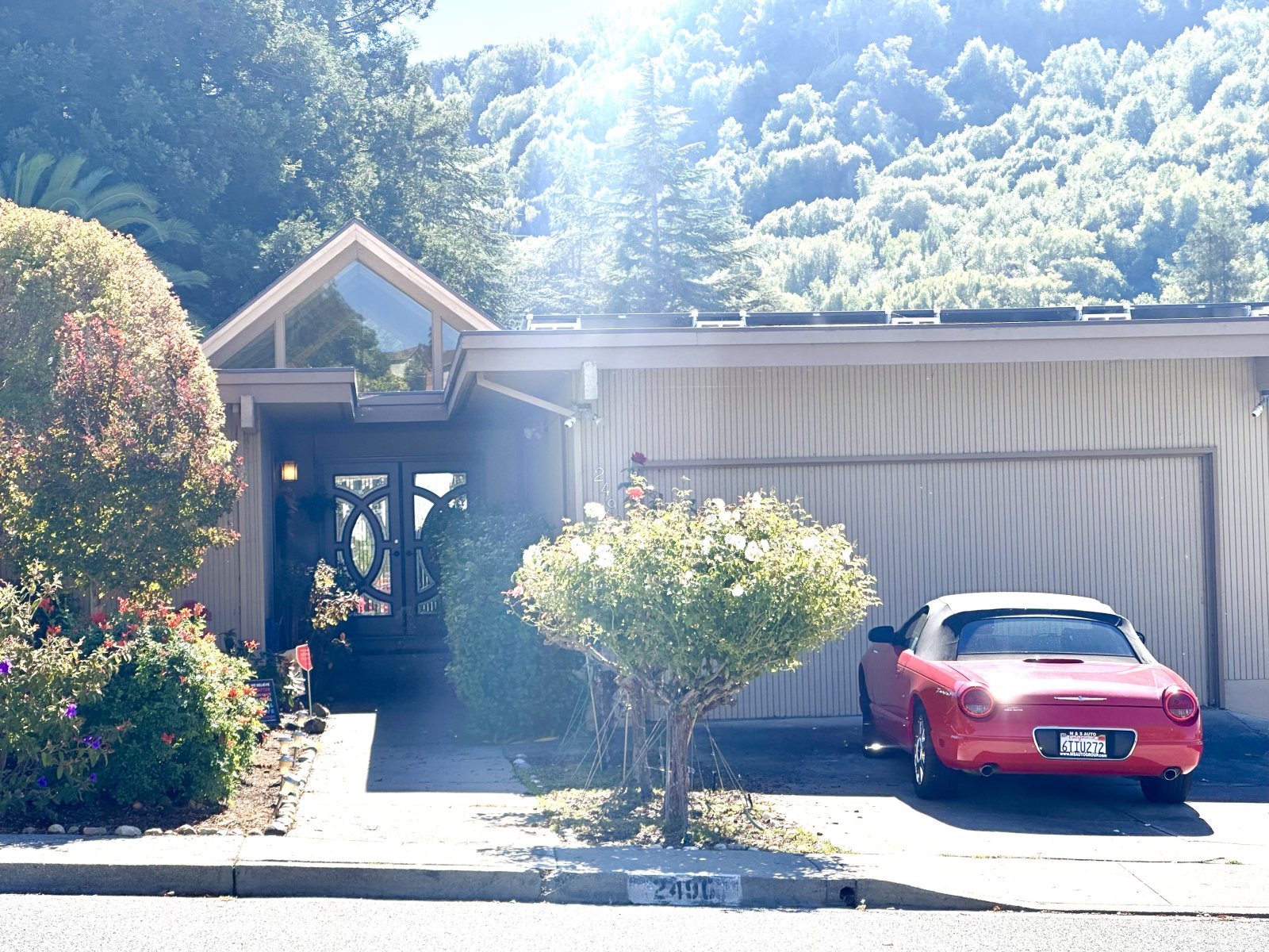Fully furnished 3-room suite in private home with heated pool