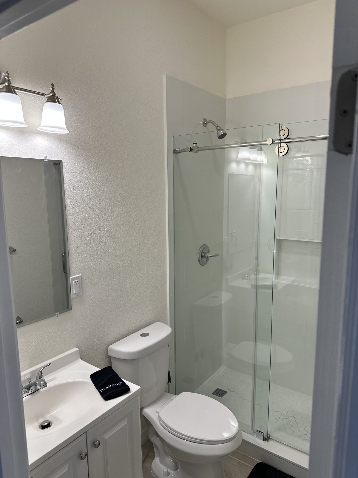 Studio with En Suite bathroom