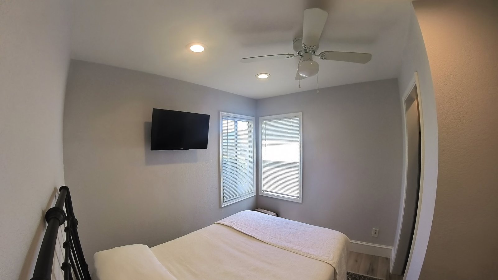 Spacious 3rd Bedroom Bungalow Near Chevron Richmond Refinery